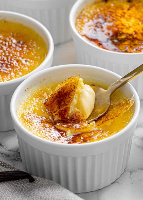 Vanilla Cream Brûlée,