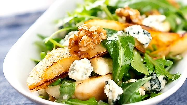 Blue Cheese and Pear Salad Recipe