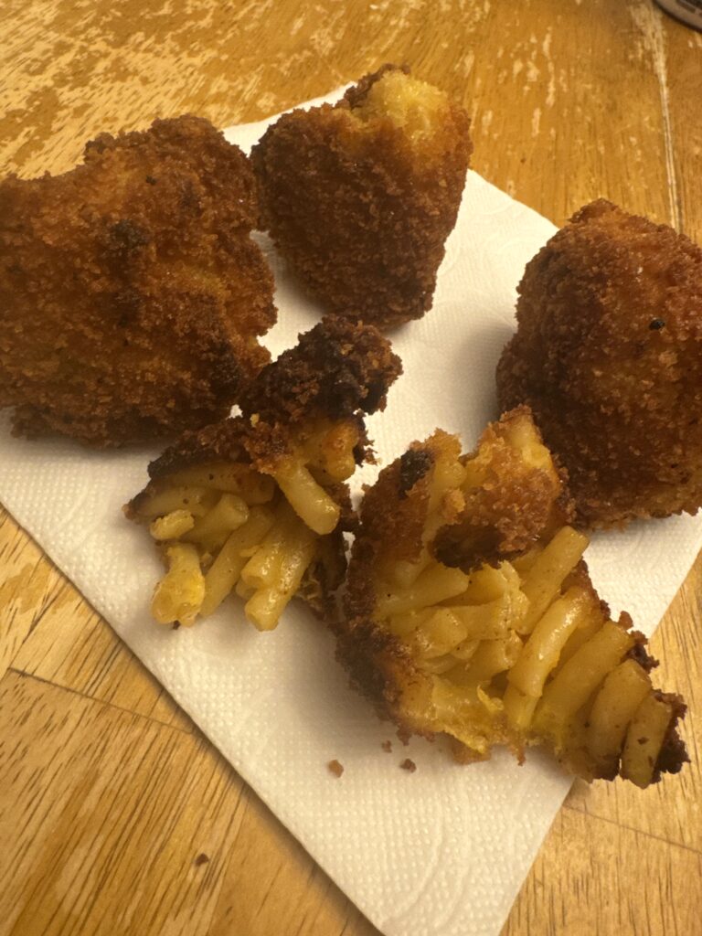 Macaroni and cheese balls recipe