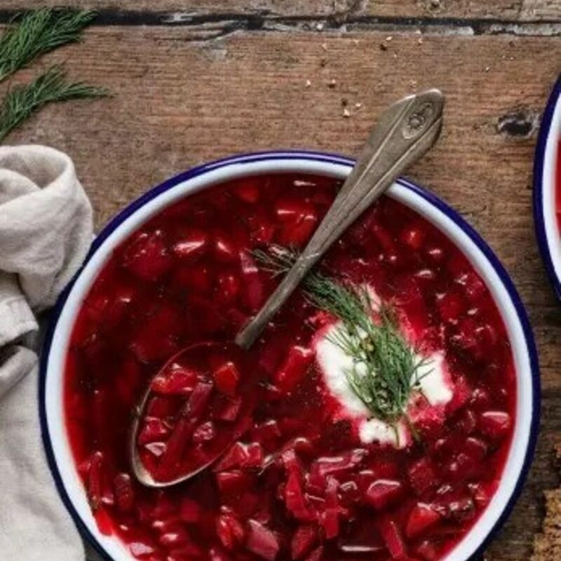 Easy Vegetarian Borscht Soup